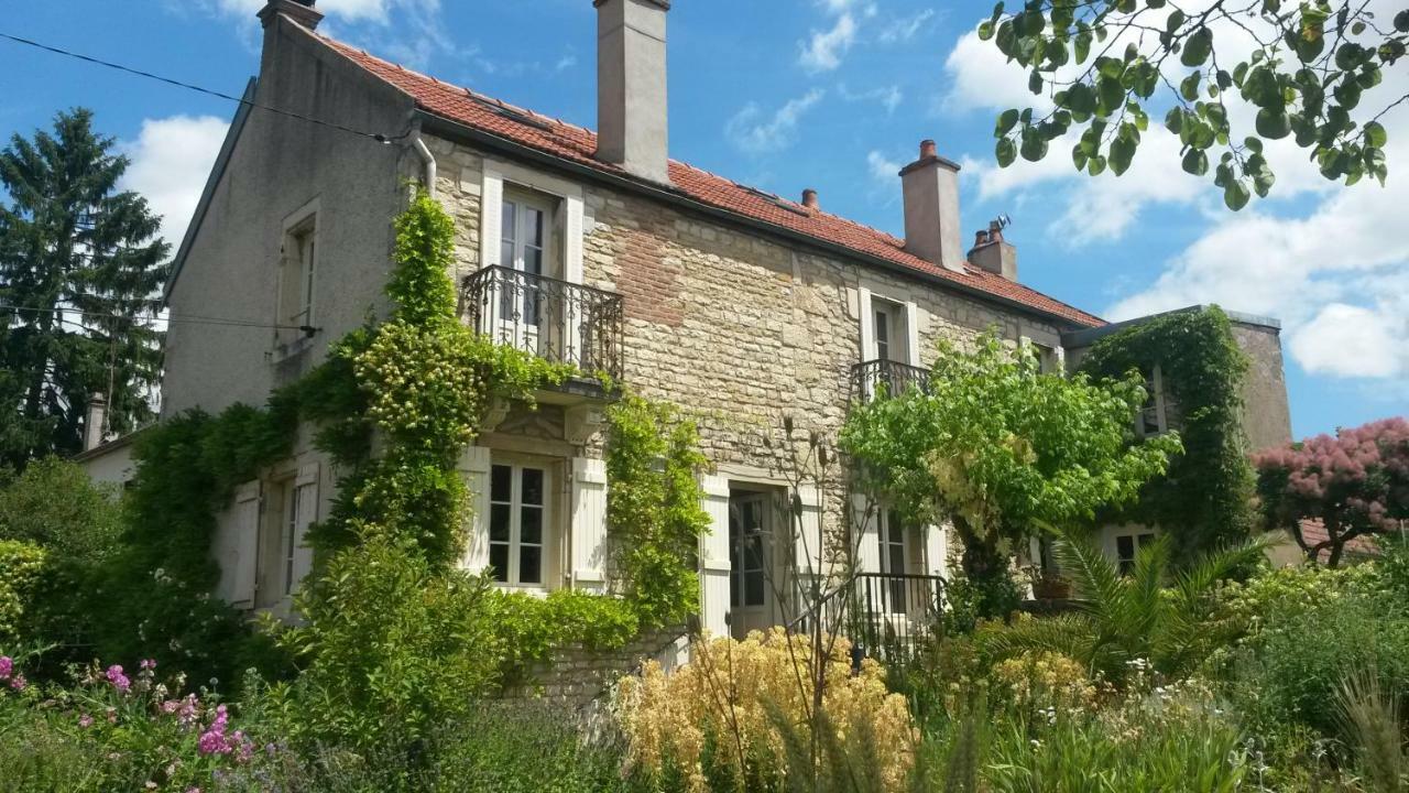 Maison D'Hotes Des Perrieres Dijon Eksteriør billede